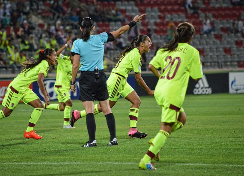 Castellanos celebró su tercer tanto en la competición.&nbsp;