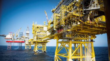 Imagen de una plataforma para la extracción de petróleo.