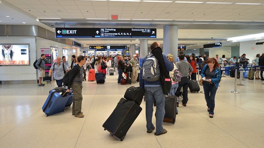 De acuerdo al reporte de MIA, en las últimas horas se registraron al menos 15 vuelos cancelados (ALVARO MATA)