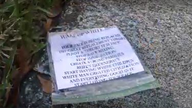 Mensaje antisemita, en West Palm Beach, Florida.