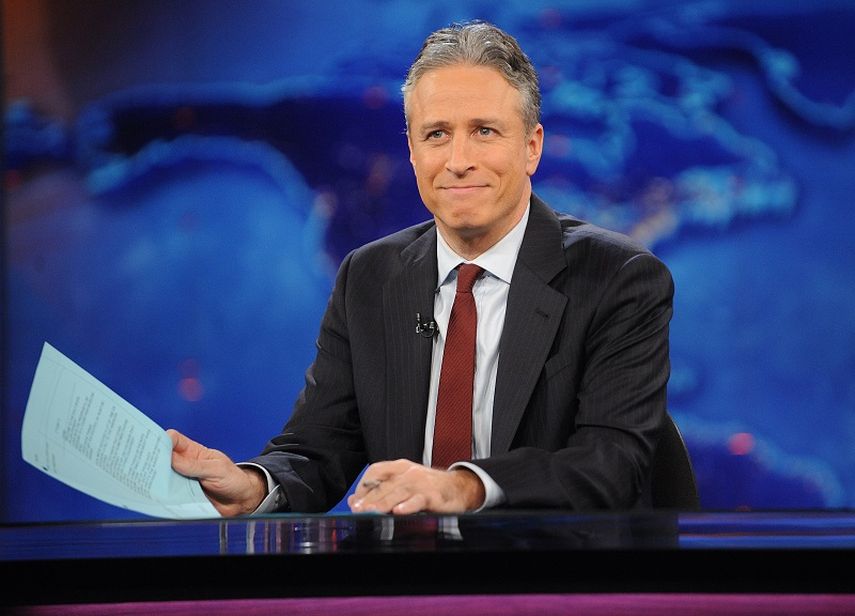 El presentador estadounidense Jon Stewart durante una grabación de The Daily Show con Jon Stewart, 2011. (AP). 