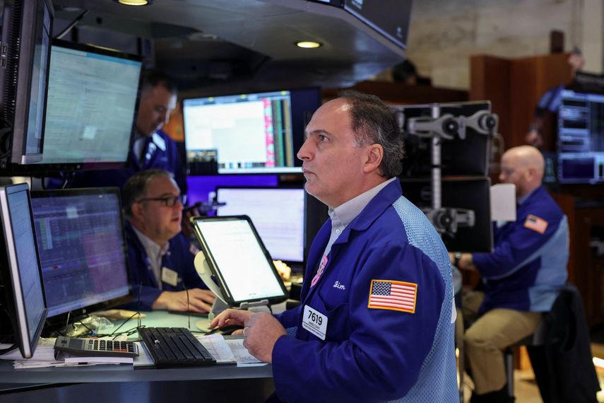 Agentes de la Bolsa de Nueva York en una sesión bursátil.