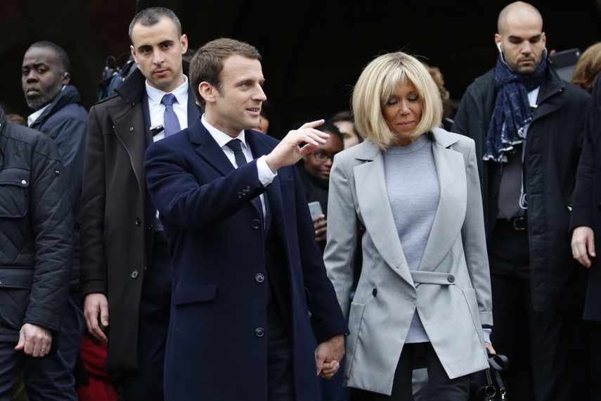 Emmanuel&nbsp;Macron y su esposa, Brigitte Macron.