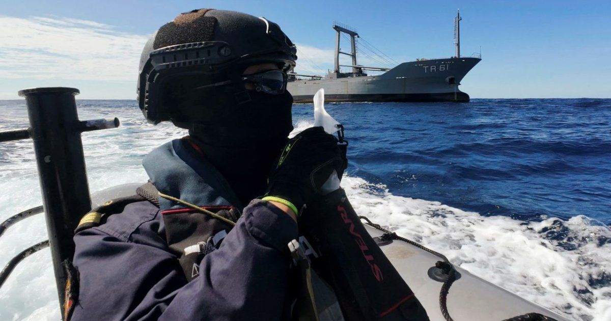 Ecuador propone la creación de una base militar extranjera antinarco en Galápagos