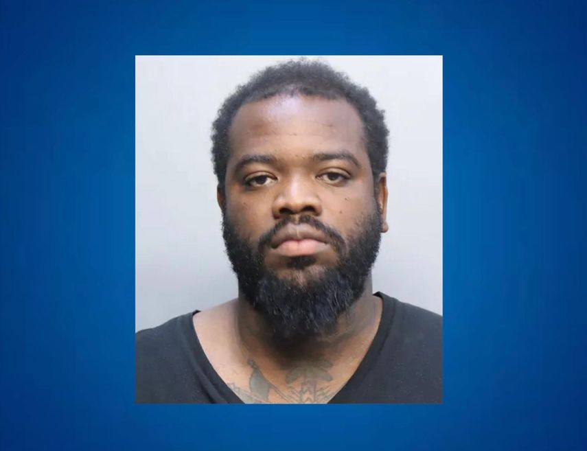 Alix Louis Innocent fue identificado por la policía en el marco de la investigación.