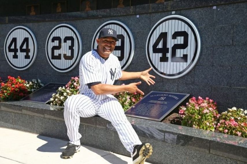Mariano es el primer pelotero en ingresar a Cooperstwon con la totalidad de los votos y apenas el segundo panameño en hacerlo. Se une a Rod Carew.