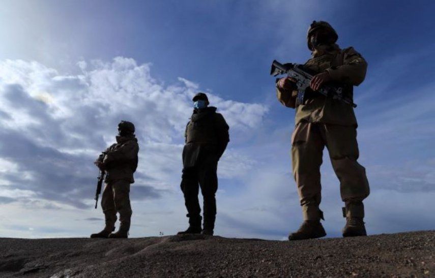 El gobierno de Chile despliega militares en fronteras con Perú y Bolivia