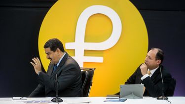 Maduro anunció la activación de la criptomoneda petro el 20 de febrero.