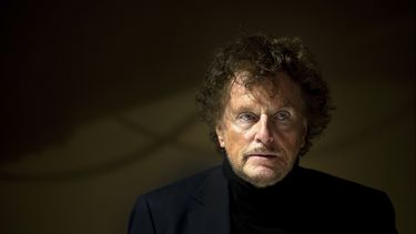 El director Dieter Wedel durante un casting de extras para el Festival de Zwinger en el Staatsschauspiel, en Dresden, Alemania, el 28 de febrero de 2011.&nbsp;