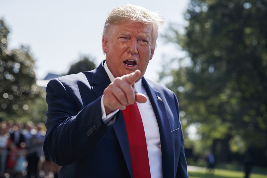 Fotografía del 9 de agosto del 2019 del presidente Donald Trump hablando con reporteros en la Casa Blanca en Washington.&nbsp;