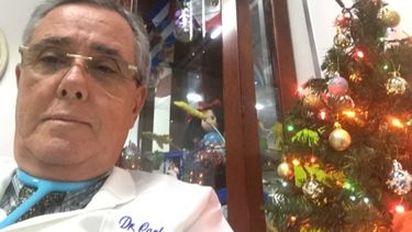 El pediatra cubano Carlos Pablo Dotres Mart&iacute;nez.