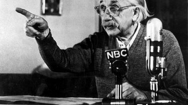 Albert Einstein, físico alemán de origen judío.