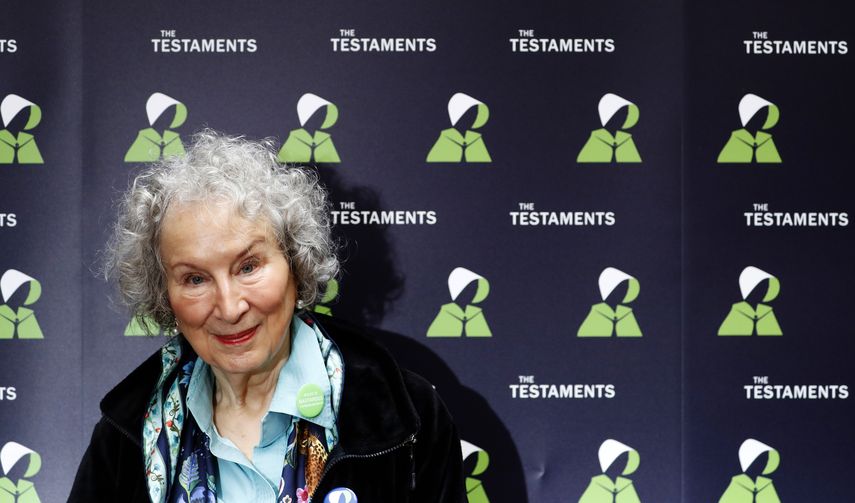 En esta fotograf&iacute;a de archivo del 10 de septiembre de 2019 la autora canadiense Margaret Atwood posa durante una conferencia de prensa en la Biblioteca Brit&aacute;nica para presentar su nuevo libro &ldquo;The Testaments&rdquo; en Londres.&nbsp;
