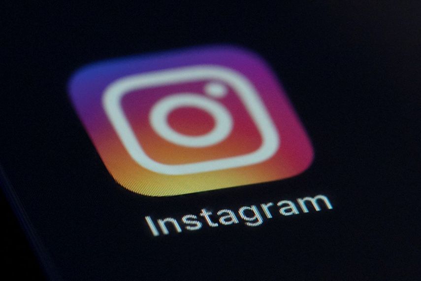 La aplicación de Instagram en un teléfono.