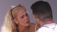Captura de pantalla canal de YouTube de La casa de los famosos clips en la que aparecen&nbsp;Niurka Marcos y Toni Costa