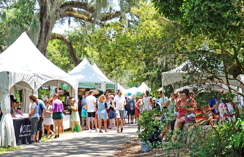 Visitantes en el Jardín Botánico Fairchild.&nbsp;