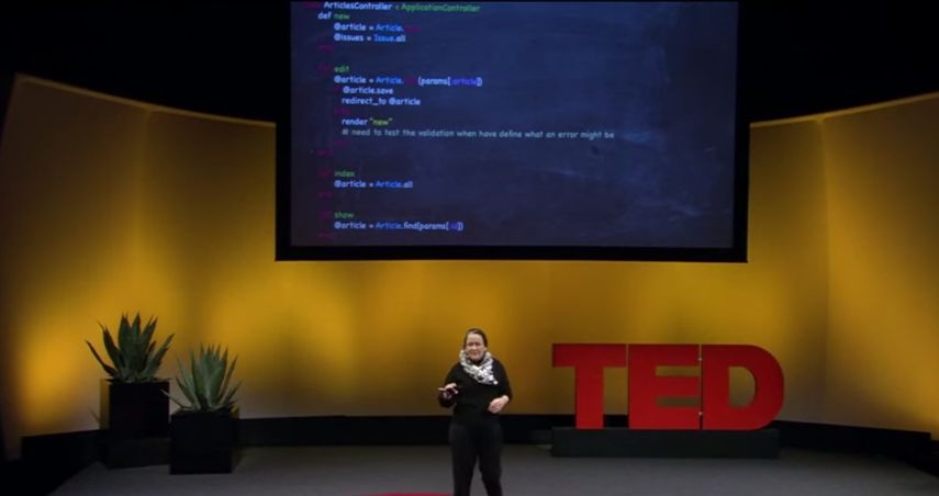 Susan Kish, jefe de la plataforma digital Cross Initiatives de Bloomberg, habla de la importancia de estudiar programación informática. (Imagen tomada de un video) 