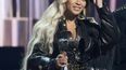 Beyoncé acepta el premio Innovator en los iHeartRadio Music Awards, el 1 de abril de 2024, en el Teatro Dolby de Los Ángeles.&nbsp;