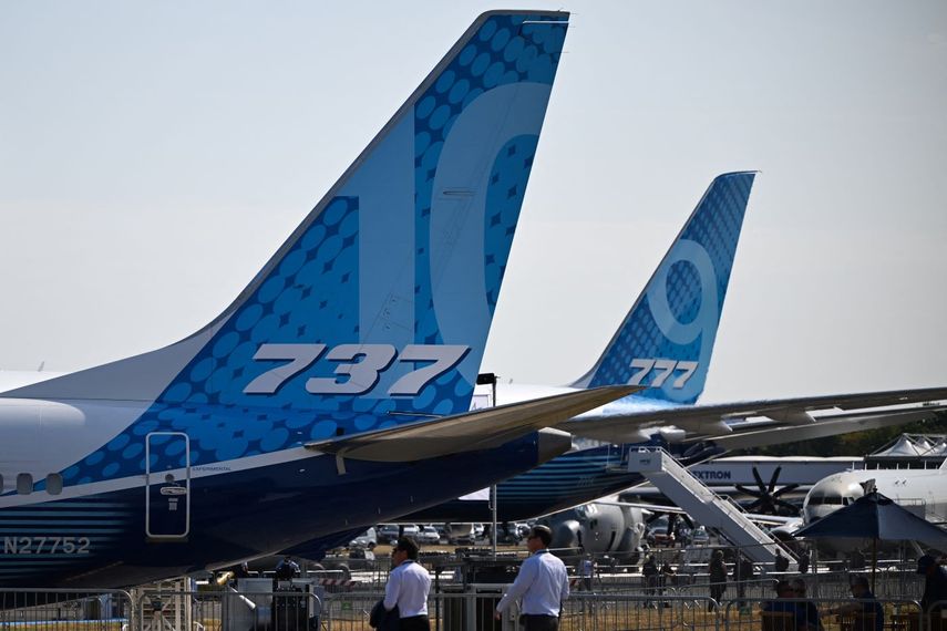 Cola de aviones Boeing 737 Max en aeropuerto de Estados Unidos.