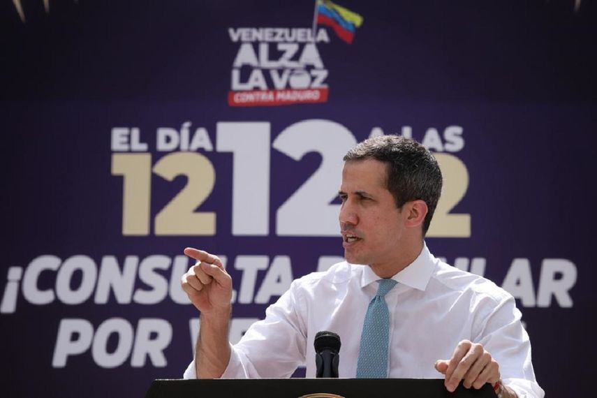 El Presidente encargado de Venezuela Juan Guaidó exhortó a los venezolanos a celebrar la alta participación.