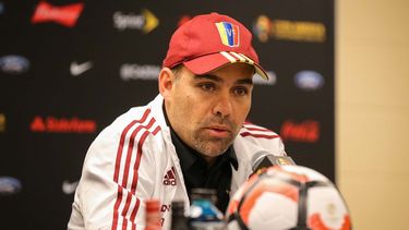 Dudamel se encontraba en Uruguay preparando detalles para la visita de la selección en octubre.