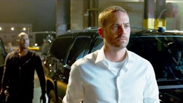Fotograma de la cinta ganadora de  la semana, donde actúa el fallecido actor Paul Walker. (UNIVERSAL)