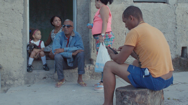Escena del documental La teoría cubana de la sociedad perfecta.