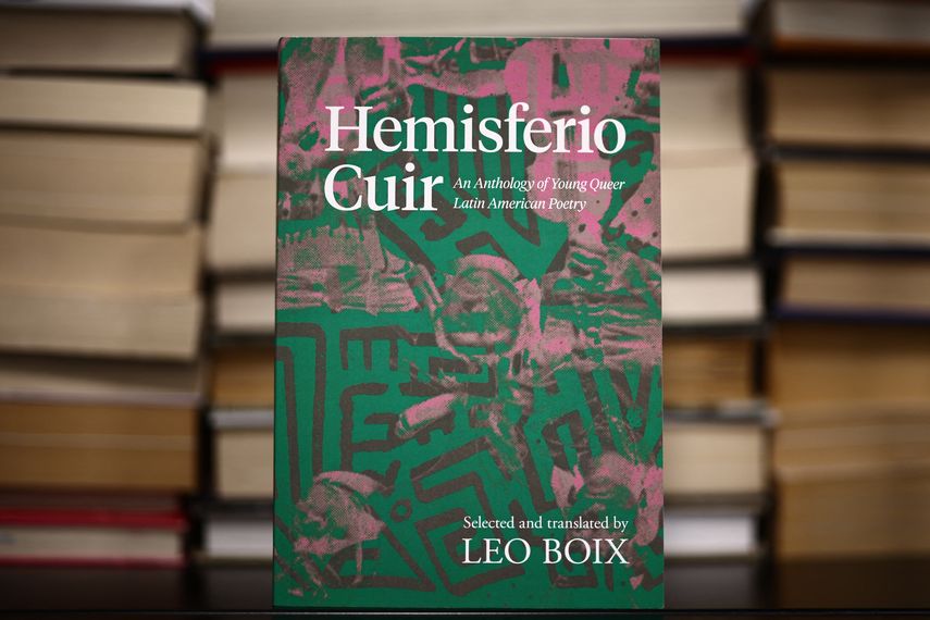Una antología de poemas de 29 escritores latinoamericanos de la comunidad Lgtbq+ acaba de ser publicada en Reino Unido, en un trabajo pionero reflejado en el libro Hemisferio Cuir, concebido por el escritor argentino Leo Boix, radicado en Londres.