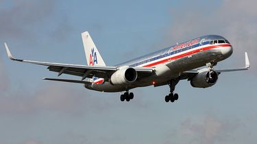 Avión de American Airlines amenaza de bomba en Holanda
