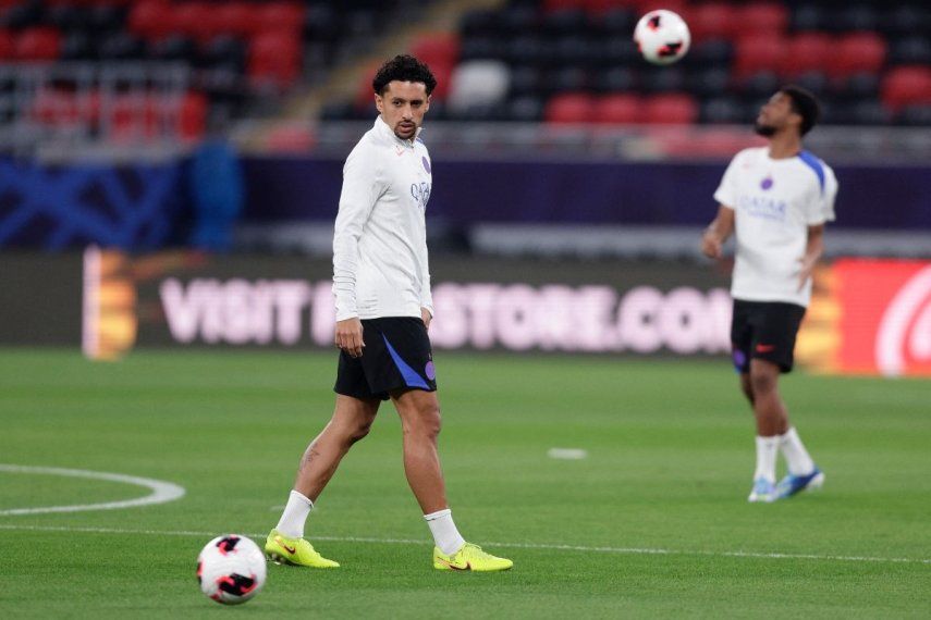 El capitán del PSG, el brasileño Marquinhos, durante una sesión de entrenamiento del equipo, el 16 de diciembre de 2025.