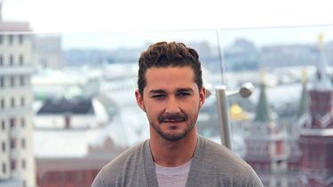 El actor estadounidense Shia Saide LaBeouf durante la presentación de la película Transformers. El lado oscuro de la Luna. (EFE/ Yulia Pásichnaya)