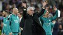 Carlo Ancelotti y sus jugadores celebran el pase a la Gran Final de la Champions League del Real Madrid