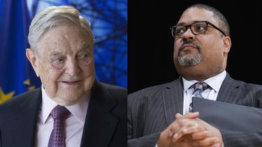 El comunista filántropoGeorge Soros y el fiscal de distrito, Alvin Bragg.