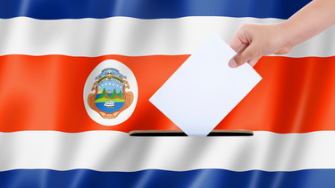 Costa Rica elige presidente entre 25 candidatos, sin favoritos