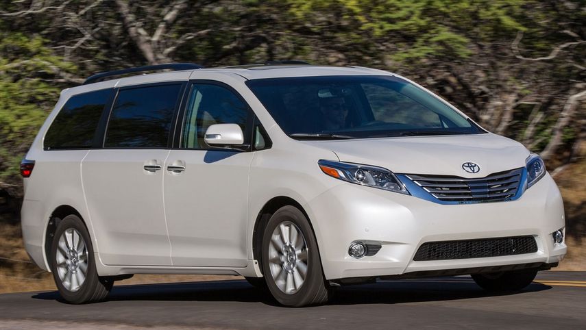 2015-Toyota-Sienna.jpg