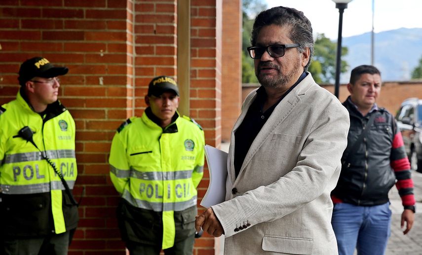 El jefe del equipo negociador de las FARC en el proceso de paz, Luciano Marín, alias Iván Márquez, confirmó que los guerrilleros ya emprendieron el camino hacia las zonas de concentración.&nbsp;