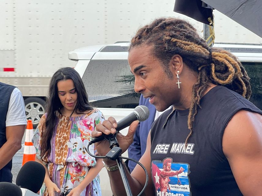 Cantante urbano Yotuél Romero en Hialeah. 