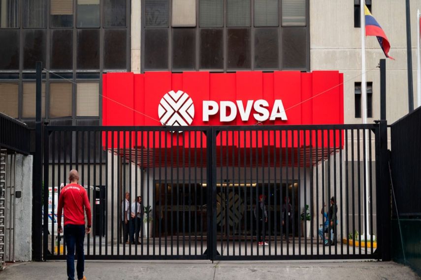 Fachada del edificio de PDVSA, en Caracas