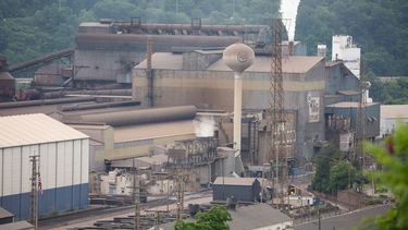La planta siderúrgica Edgar Thomson de US Steel a lo largo del río Monongahela en Braddock, Pensilvania, el 4 de junio de 2024.