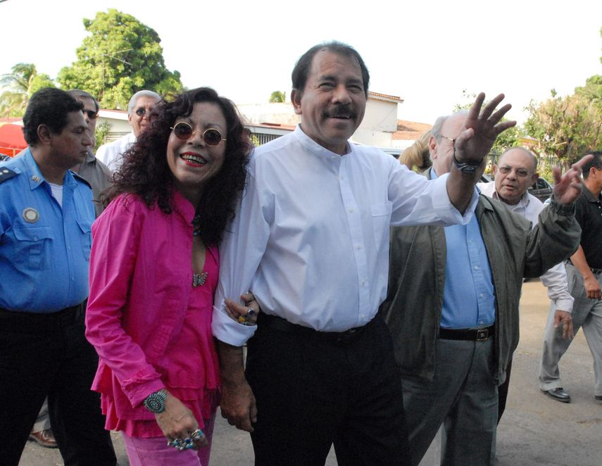 Al presidente nicaragüense, Daniel Ortega, y su esposa, la vicepresidenta, Rosario Murillo, les acusan de fraude electoral en las pasadas elecciones municipales.