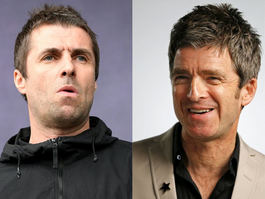 Esta combinación de imágenes creada el 27 de agosto de 2024 muestra al cantante británico Liam Gallagher (izquierda) y Noel Gallagher, de la banda de rock británico Oasis.