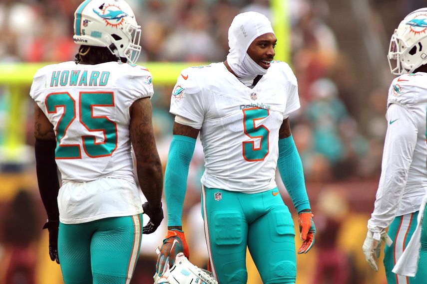 El cornerback de los Miami Dolphins, Jalen Ramsey (5), fotografiado durante un partido de la NFL contra los Washington Commanders,    El cornerback de los Miami Dolphins, Jalen Ramsey (5), fotografiado durante un partido de la NFL contra los Washington Commanders,