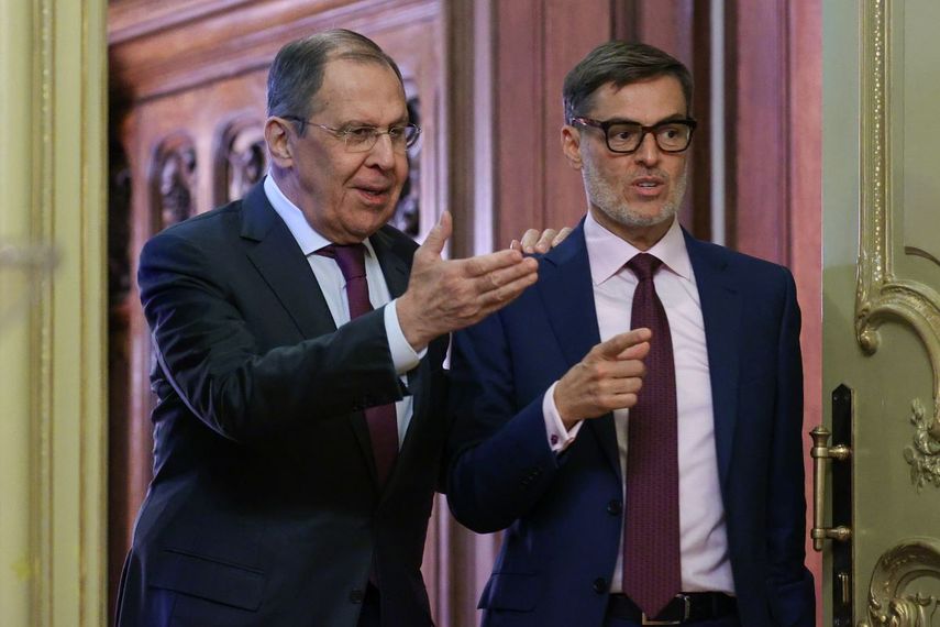El canciller chavista Félix Plascencia escoltado por Serguéi Lavrov el 08NOV21 en Moscú.&nbsp;
