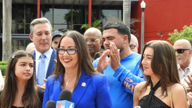 Jackie García-Roves lanza su candidatura a la alcaldía de Hialeah.