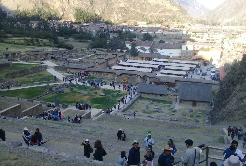 Vista del conjunto arqueológico Ollantaytambo,&nbsp;en la región andina del Cusco, en el sur de Perú.