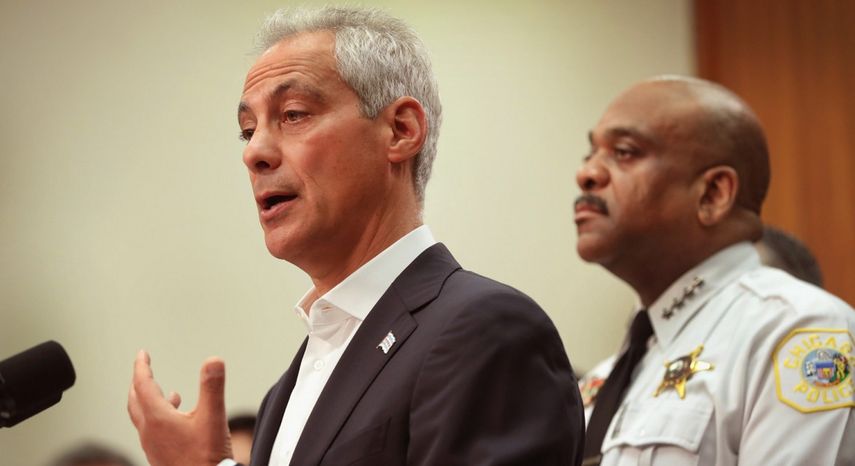 Tengo un mensaje para el presidente Trump: los valores de Chicago no están a la venta, seguiremos siendo una ciudad que acoge y protege a todos los inmigrantes, afirmó el alcalde.