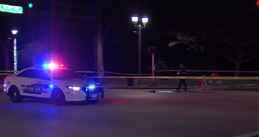 Las autoridades acordonaron la zona en que fue arrollado Scott Matesky.&nbsp;