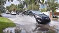   El verano trae fuertes lluvias al sur de la Florida.  