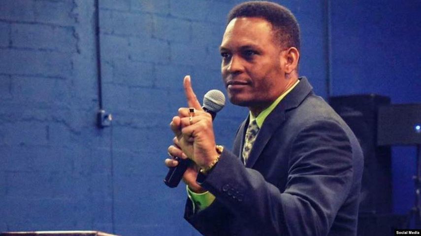 El&nbsp;pastor evang&eacute;lico cubano Alain Toledano Valiente.