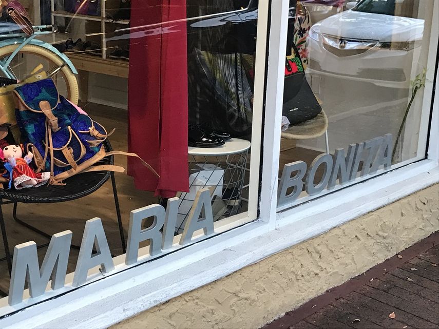María Bonita está en el 3090 de Fuller Street, en Coconut Grove.
